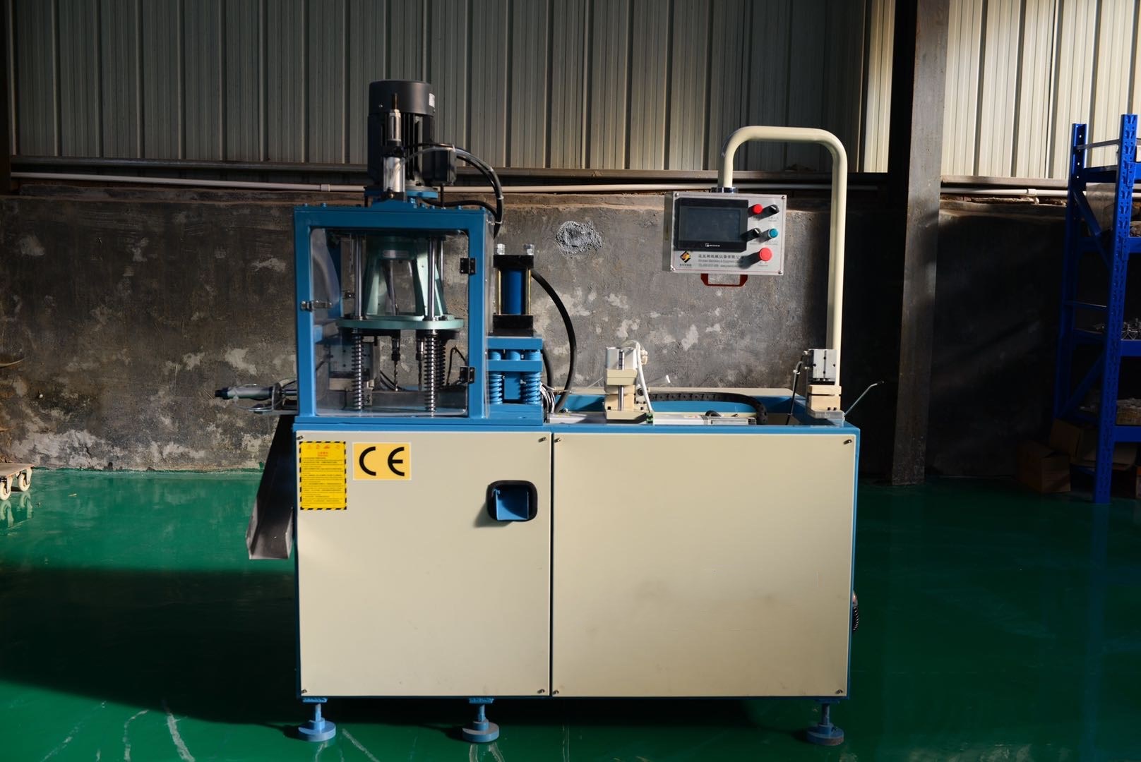 aluminium profile hinge machine