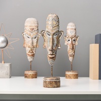 Masque sculpté en résine style bois, antilope et girafe, style africain, ornement et décoration artistique pour la maison et la pièce, design Art Déco