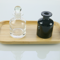 50ml 100ml 150ml 200ml conception personnalisée vide huile de parfum arôme verre Reed diffuseur bouteille avec bâtons de rotin
