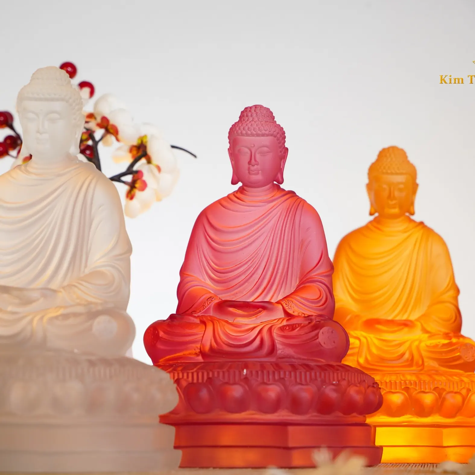 Hot Product Monk Statue Of Buddha Religious Fast Delivery Buddhist Handicraft Statue For Decoration Custom Design Resin Crafts