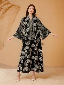 มีสินค้าพร้อมส่ง ชุดเดรสยาวแบบอบายะปักลายหรูหรา ไซส์พลัส สไตล์มาเลเซีย สำหรับสตรีชาวมุสลิม - Product Image 2