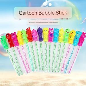 Vente en gros de jouets à bulles géantes en plastique de 46cm 38cm 26cm, baguettes géantes pour machine à bulles de <span class=keywords><strong>savon</strong></span>, bâton pour enfants, fête en plein air, jeu neutre - Product Image 3