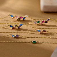 Collier personnalisé avec pierre de naissance, bijoux de famille, collier délicat pour maman, cadeau significatif