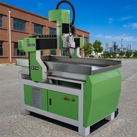 Grabado 3D 1325 CNC Router 4Axis DSP 6060/6090/6012/9012/9015/4 ejes CNC Router 3 cabezales para pequeño Motor de madera Gear PLC