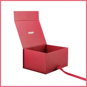 Customized Cardboard <b>Packing</b> Box Carton Box Red <b>Paper</b> Gift Box Apparel Cosmetic Packaging Box with Ribbon Closure - Product Image 6