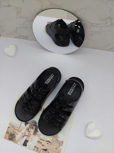 Sandalias BG3642 de EVA con Punta Cerrada, Plataforma Suave Premium, Antideslizantes, Impermeables, Cómodas para el Hogar y Uso Casual - Product Image 4