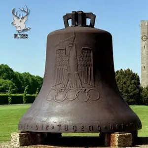 Grande cloche d'église suspendue extérieure en métal et fer coulé cloche en bronze avec sculpture sonore