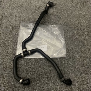 Manguera de Refrigerante BMW 17128602602 para G30 G31 G38, Mangueras en T, Pieza de Repuesto - Product Image 1