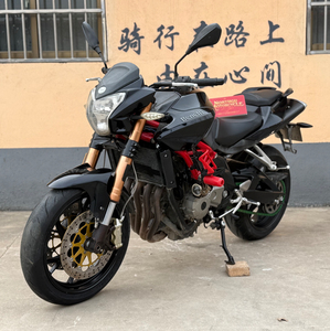 Motos d'occasion Benelli TNT <span class=keywords><strong>600</strong></span> 600cc 4 cylindres haute puissance, boîte de vitesses 6 rapports, freins à disque doubles, motos à essence - Product Image 6