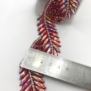 Tr041 Hot Bán New Sắt Trên Nhựa Cắt Tỉa Hotfix Hạt Nhựa Pha Lê Lấp Lánh Lá Hình Dạng Rhinestone Màu Sắc Khác Nhau Trims - Product Image 3