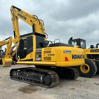 Excavatrice hydraulique d'occasion Komatsu PC220, modèle 2024, poids opérationnel 22 tonnes, moteur, pompe, roulement, engins de construction