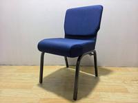Chaise d'église empilable en métal avec logo, idéale pour banquets, événements et écoles – Prix de gros avantageux