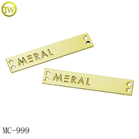 Etiquetas de Metal para Ropa Hechas en Fábrica, Accesorios Metálicos Dorados, Logotipos con Letras Grabadas Personalizadas, Etiquetas de Nombre Metálicas para Coser en Sujetadores