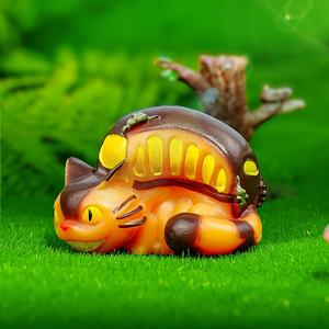 <span class=keywords><strong>Hayao</strong></span> <span class=keywords><strong>Miyazaki</strong></span> Animation's Cute Totoro Car Aquarium Micro Landscape Novedad Regalos New Fish Explosion Decoration - Product Image 1