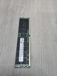 Hmaa8gl7cpr4n-wm หน่วยความจำ Ddr4 Pc4-2933y 4drx4 64กรัมสำหรับ Hmaa8gl7cpr4n-wm เซิร์ฟเวอร์ Ddr4 Pc4-23400 SDRAM (2933 MHz) Quad Rank 288- - Product Image 3