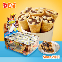 Vente en gros de bonbons marque privée collations halal personnalisées crème glacée en forme de cône sauce au chocolat et biscuit croustillant bonbons pour enfants jouet OEM