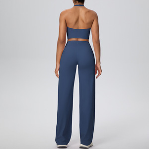 Ensemble de yoga respirant uni pour femmes, soutien-gorge de sport sans couture à col halter, pantalon droit taille haute, vente en gros OEM ODM directement de l'usine - Product Image 4