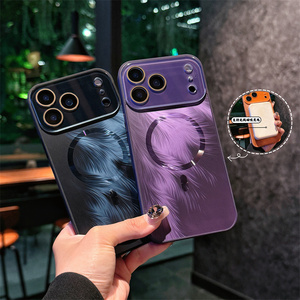 เคสโทรศัพท์แม่เหล็กแบบกระจกกล้องแท้ รุ่น Feather สำหรับ iPhone 17 16 15 14 Pro Max พร้อมกรอบเลนส์ลายไล่สีแบบเลเซอร์ - Product Image 2