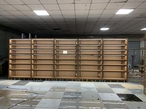Muebles Modulares para Supermercados y Tiendas de Licores, Estanterías de Madera y Metal con Iluminación LED, Diseño Interior para Comercios - Product Image 2