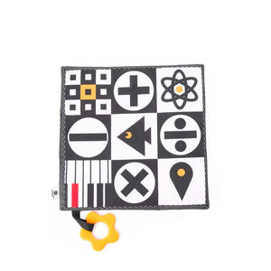 Libros plegables de tacto arrugado para bebés, juguetes de cama visuales para bebés, libro de tela suave en blanco y negro arrugado en contraste para bebés - Product Image 4