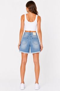 Shorts in denim a vita alta con orlo sfrangiato in cotone stonewashed, casual per l'estate - Product Image 2