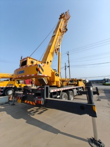 סביר qy25k5c 25t משאית מנוף שעות נמוכה שעות בשימוש משאית מנוף משומש מכונות - Product Image 4