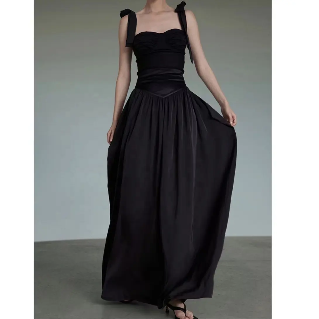 OUDINA High Fashion Women's Maxi Skirts And Black Camisole Pop Tube Top Pleated Two Piece Sets Long Skirt