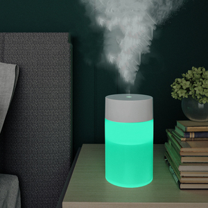 Diffuseur d'huiles essentielles ultrasonique à <span class=keywords><strong>LED</strong></span>, <span class=keywords><strong>mini</strong></span> humidificateur d'aromathérapie de table en plastique USB de 260 ml, directement de l'usine - Product Image 5