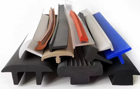 Bande d'étanchéité en silicone extrudé Xinhong XHMC-Silicone, profil personnalisé, joint multi-chambres résistant aux intempéries pour portes et fenêtres