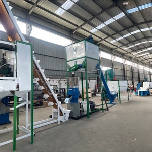 Unité de fabrication de granulés à alimentation automatique par vis, machine de production de granulés de biomasse tout-<span class=keywords><strong>en</strong></span>-un, aucun équipement d'alimentation supplémentaire nécessaire - Product Image 2