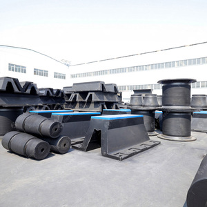 Pare-battage marin Super Arch SM en caoutchouc de type V ANP pour la protection des quais portuaires - Product Image 3