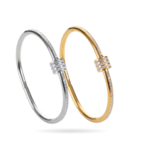 Bracelets et Joncs Tendance Personnalisables : Styles en Fil Torsadé, Manchette Ouverte et Forme Ronde avec Aspect Métallique Mixte