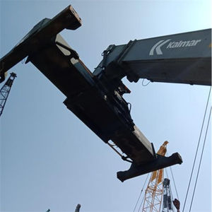 Montacargas Kalmar de 52 Toneladas para Uso Portuario en Buenas Condiciones - Product Image 3