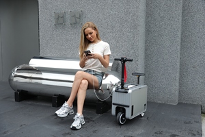 2024 última bolsa de equipaje eléctrica inteligente de 20 pulgadas <span class=keywords><strong>maleta</strong></span> de aluminio <span class=keywords><strong>para</strong></span> motocicleta directamente de fábrica en China - Product Image 6