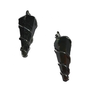 Pendentifs classiques en agate noire enroulés de fil avec placage or, cadeau unisexe pour femme, pour l'Induisme - Product Image 1