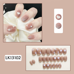 Faux ongles 24 pièces en gros en usine de styles japonais et coréen Design coloré coeur étoile pour application au doigt - Product Image 2