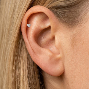 Boucles d'oreilles clous en argent S925 plaqué rhodium, motif cœur, morganite, couleur D, halo, piercing, bijoux d'oreille, cadeau pour femme - Product Image 3