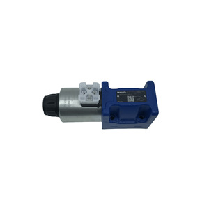 Vanne solénoïde Rexroth 4WE10D5X/EG24N9K4/M, type inverseur, commande hydraulique pour l'industrie chimique - Product Image 1