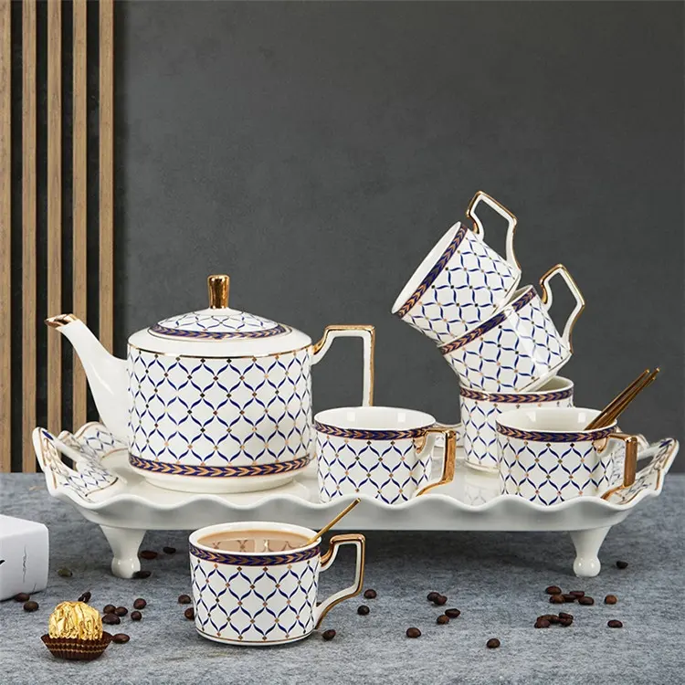 रेस्तरां प्राचीन आधुनिक ठीक उत्तम हड्डी चीन चाय का सेट चाय के बर्तन के साथ और ट्रे