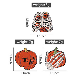 Bros tangan tengkorak musim seram Pin Enamel kerangka labu Halloween hadiah perhiasan untuk teman-teman grosir - Product Image 6