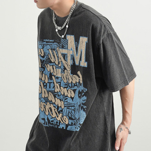 Fabricant de vêtements pour hommes, t-shirt avec logo personnalisé, t-shirt noir imprimé, impression sérigraphique personnalisée - Product Image 1
