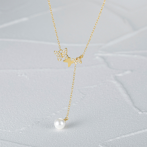 Collar de Plata de Ley S925 con Tres Mariposas y Circonitas, Cadena Larga con Colgante de Perla para Niñas, Marca CANNER, Verano - Product Image 1