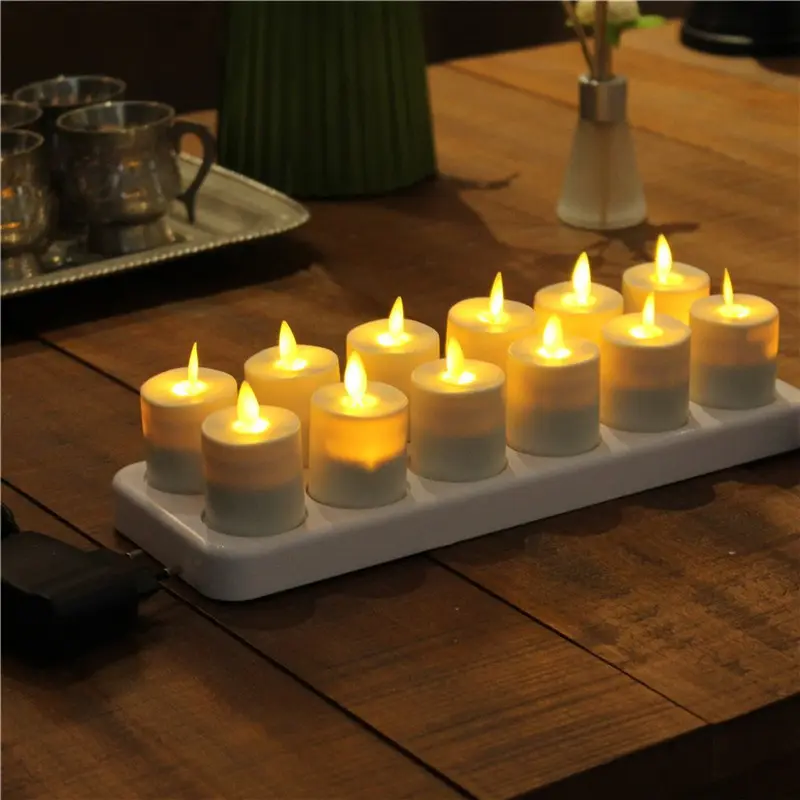 La decorazione della tavola da pranzo della data ha condotto le candele Tealight senza fiamma con telecomando