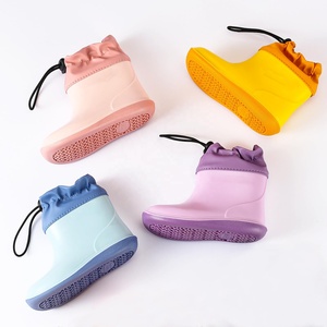 Botas de Lluvia de PVC para Niños YL-25274, Color Personalizado, Altura Media, Ligeras, Resistentes al <span class=keywords><strong>Agua</strong></span>, Color Morado - Product Image 6
