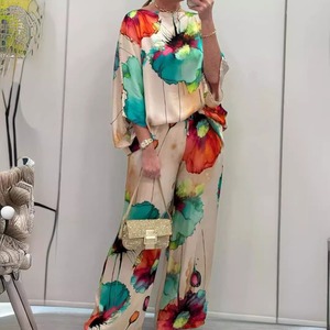 Ensemble pantalon large décontracté et élégant pour femme, style printemps 2024, nouvelle collection européenne et américaine, deux pièces, écologique, pour le quotidien - Product Image 3