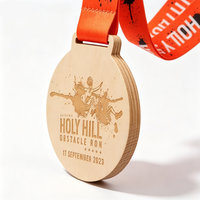 Médaille en bois écologique personnalisée gravée au laser pour la course de cross-country et les courses d'obstacles, avec cordon imprimé