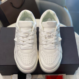 White thick-soled casual men's shoes - PU anti-odor and anti-slip luxury fashion sports shoes - suitable <b>for</b> both men and women - Product Image 2