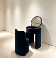 Ensemble coiffeuse incurvée en velours sur mesure avec miroir rond escamotable et tabouret de rangement pour chambre à coucher