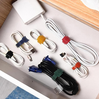 Attaches-câbles réutilisables auto-agrippants ODM OEM de 8 pouces en nylon multicolore pour la gestion et l'organisation des câbles