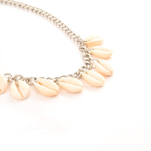 Collar de conchas marinas naturales simples, gargantilla con cadena de plata, joyería de moda para mujer, uso informal, origen Yiwu X11039 - Product Image 4
